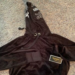 Brand new juicy couture cropped hoodie